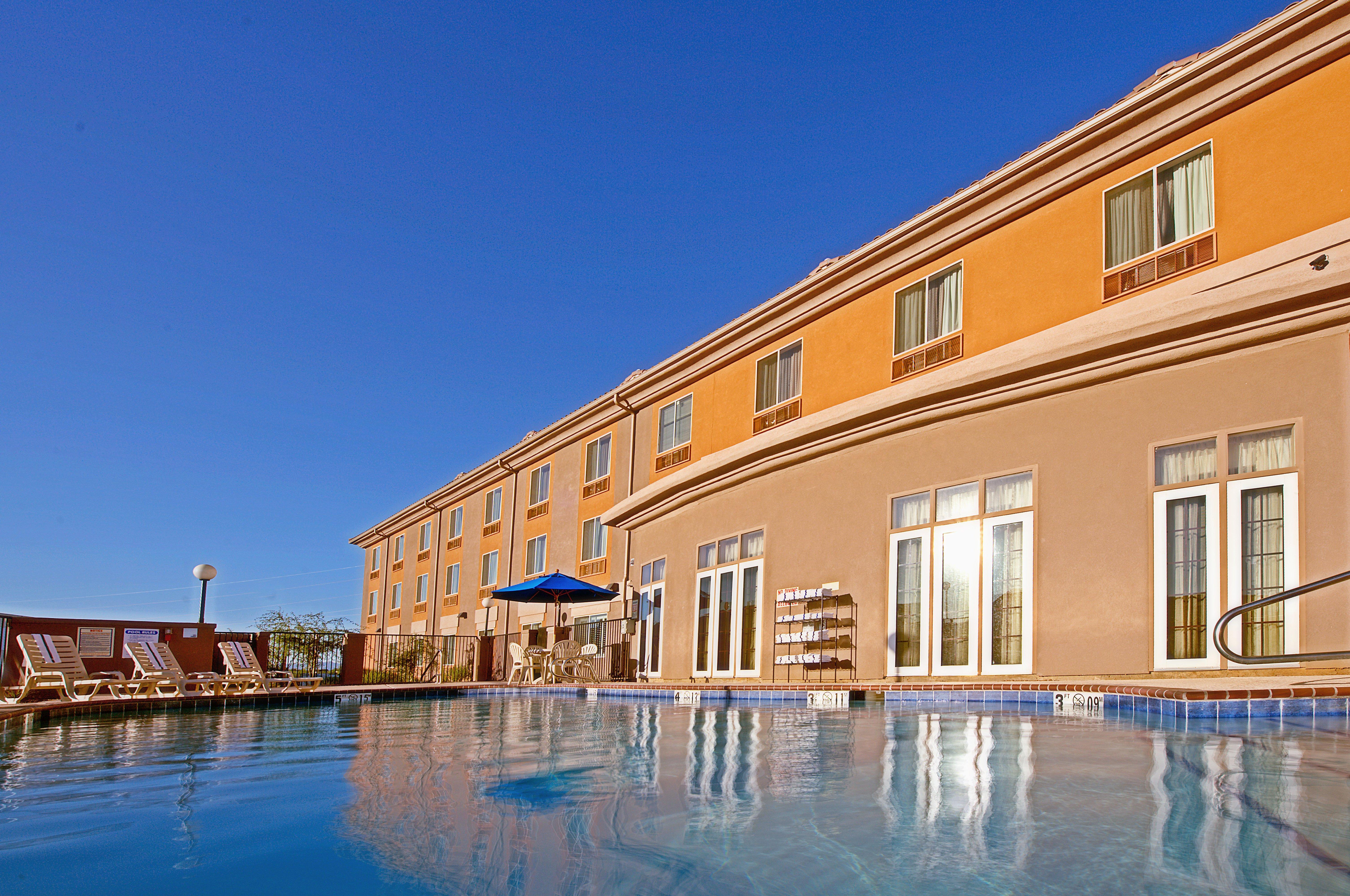 Holiday Inn Express & Suites Tucson By Ihg Exteriör bild