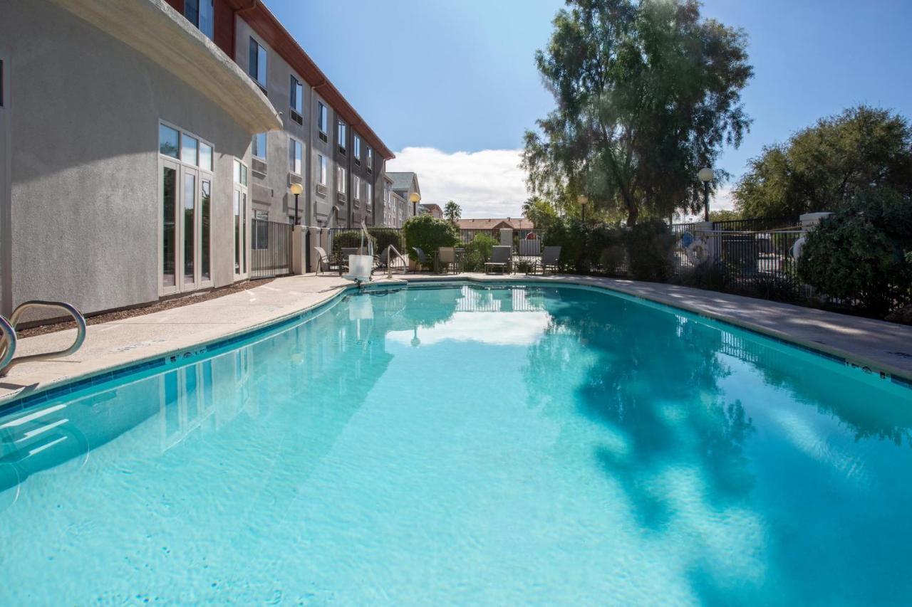 Holiday Inn Express & Suites Tucson By Ihg Exteriör bild